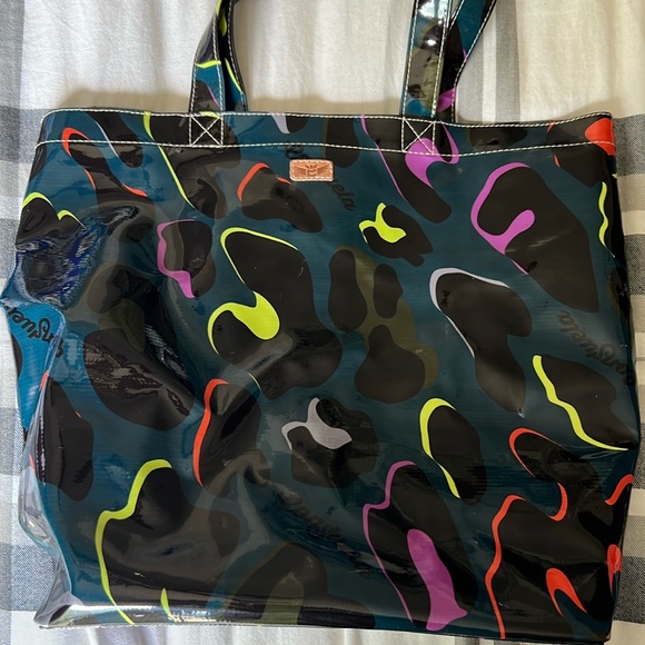 Consuela tote - Picture 1 of 3